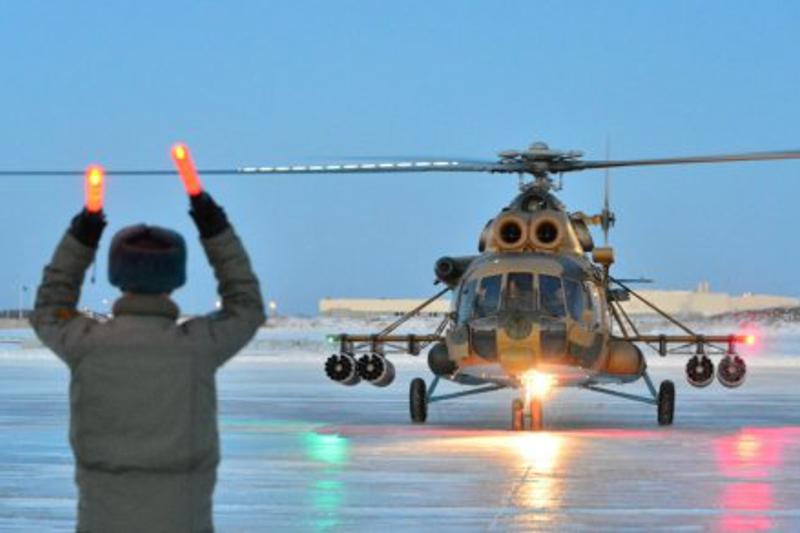 تىكۇشاقپەن ۇشىپ بارا جاتقان اسكەري قىزمەتشى قازا بولدى 