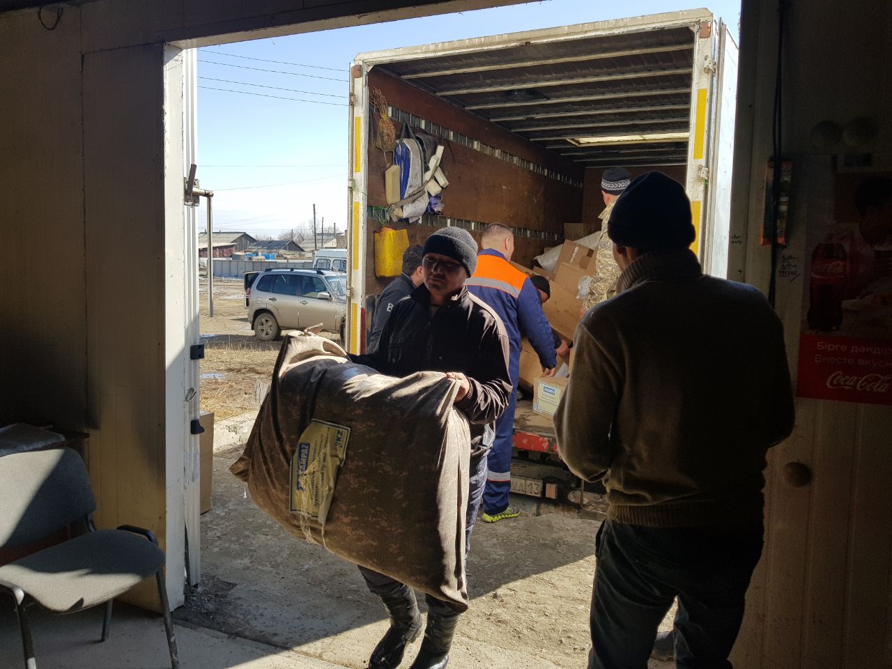 استانادان اياگوزگە ءتورت مىڭ دانا تىگىن جانە تريكوتاج ونىمدەرى جەتكىزىلدى