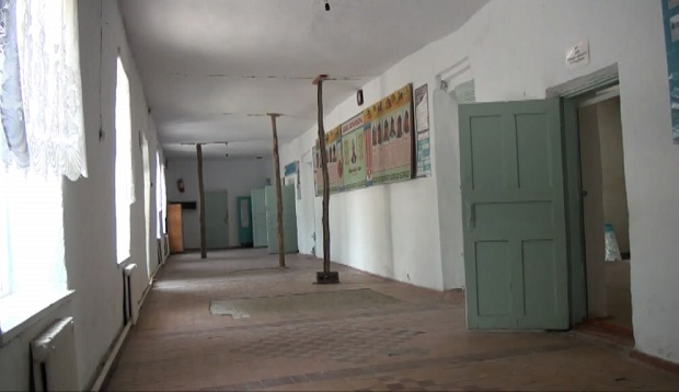 اۋىلداردا اپاتتى مەكتەپتەر الى دە بار