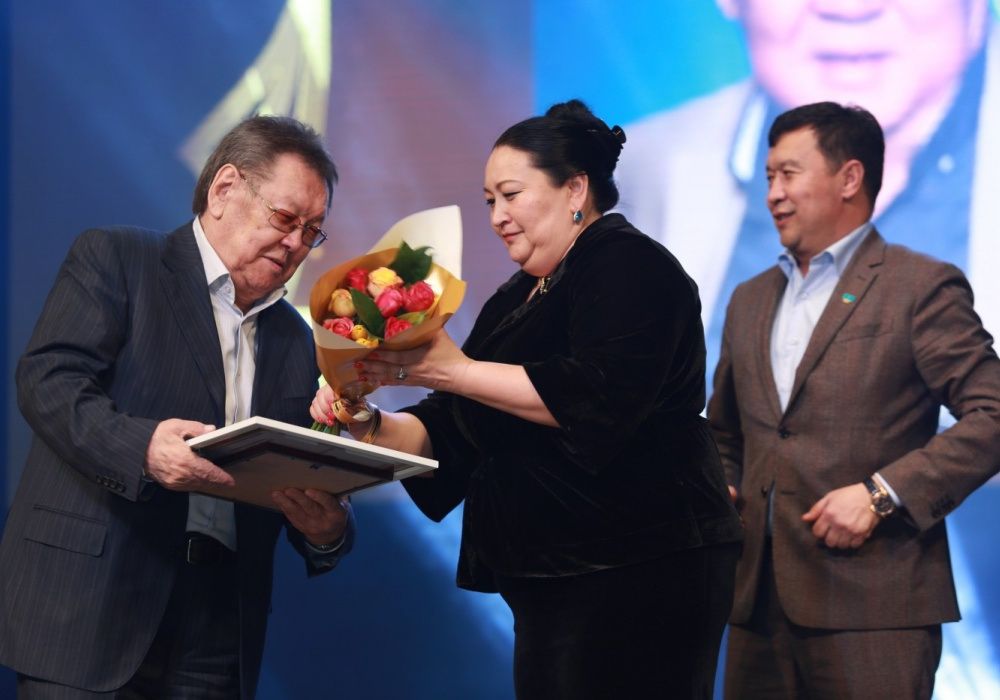 «ساحناگەر» ساڭلاقتاردى ماراپاتتادى

