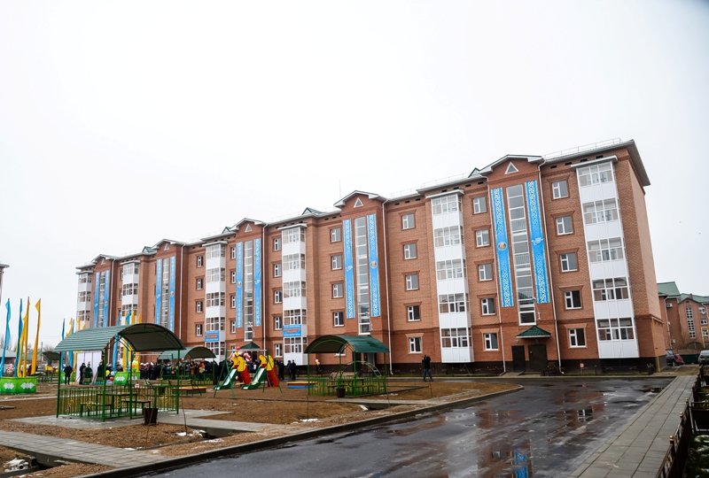 ب. ايدوسوۆا: بەرەكەنىڭ باستاۋى