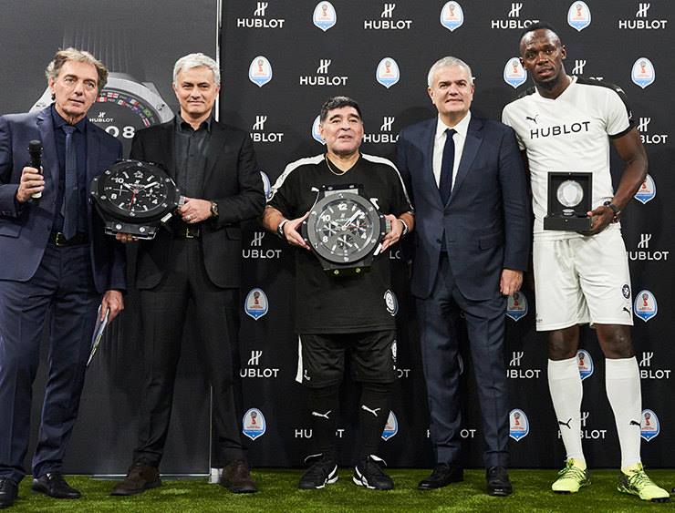 اتاقتىلار ءبىر الاڭدا دوپ تەپتى