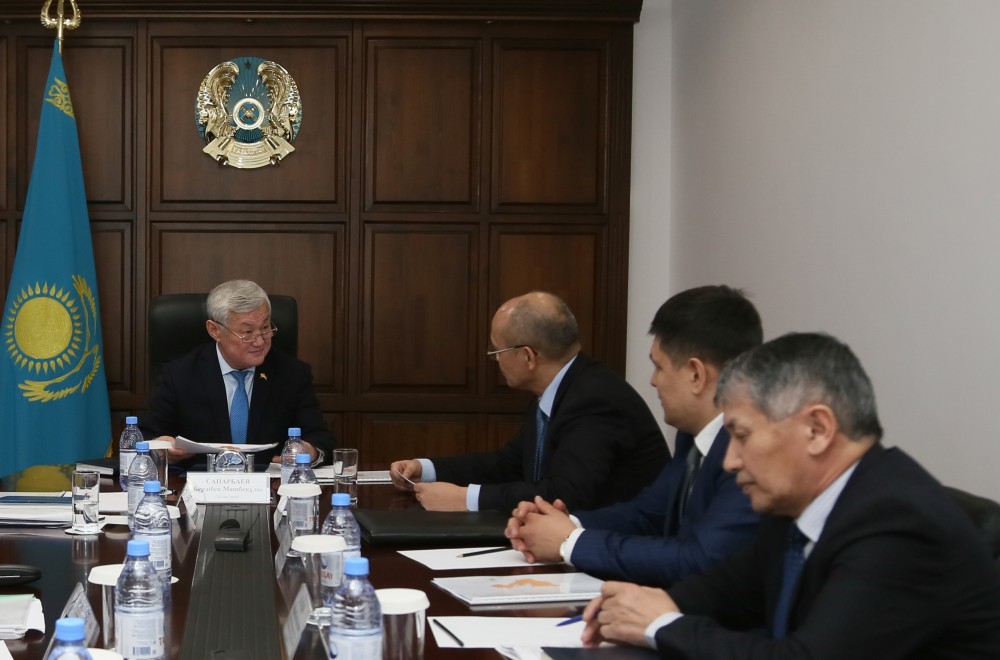 بەردىبەك ساپارباەۆ «قازگيدرومەت» باسشىسىنا مالىمەتتەردى ۋاقىتىندا جاريالاۋدى ۇسىندى