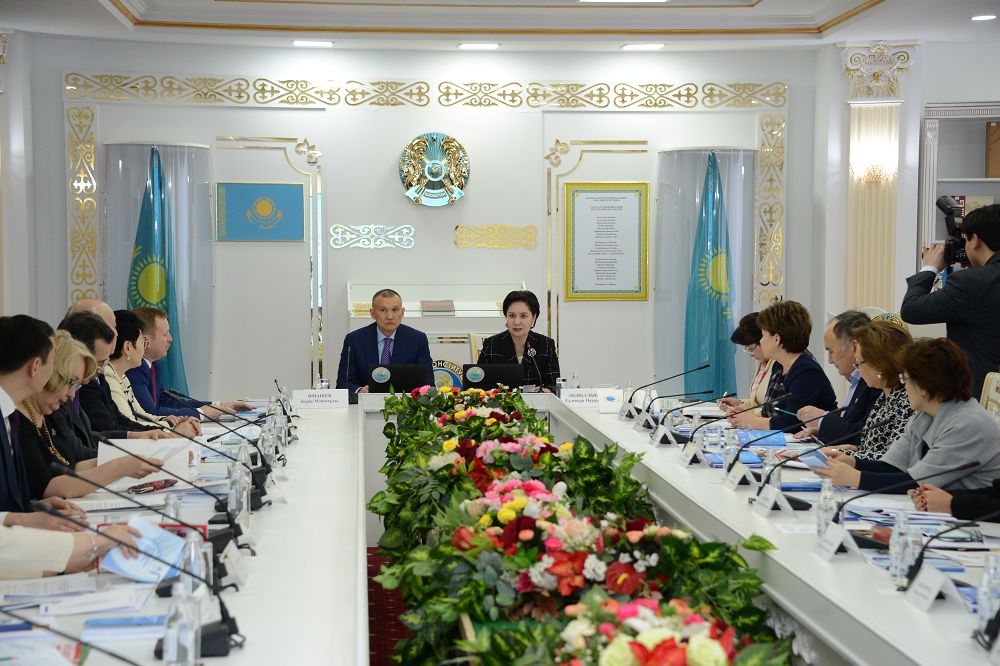 گەندەرلىك ساياسات ءوز دەڭگەيىندە جۇرگىزىلۋدە
