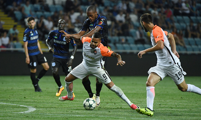 فۋتبولدان الەم چەمپيوناتىنا بريتاندىق تورەشىلەر قاتىسپايدى

