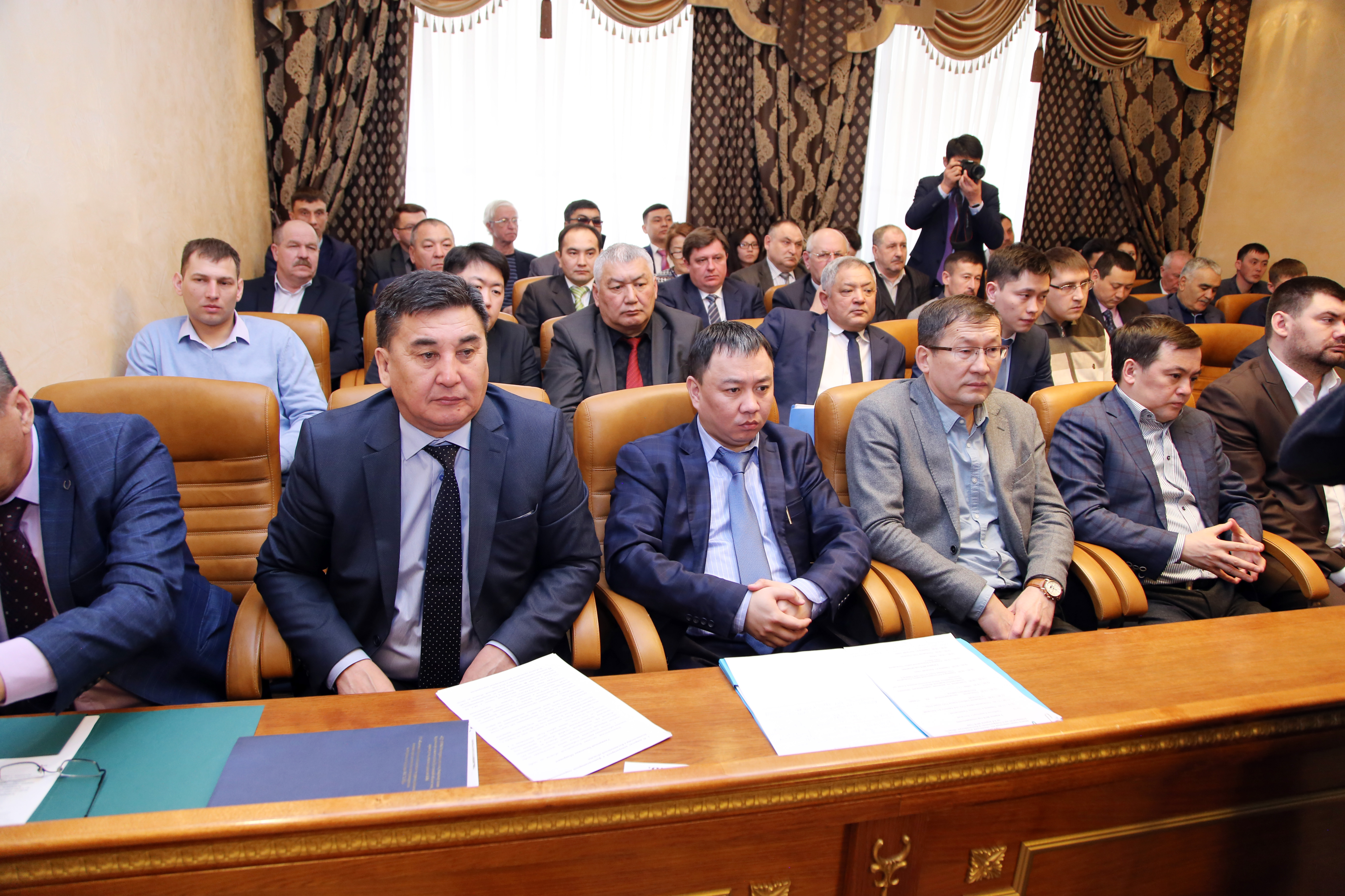 اگروتەحنيكالىق ۋنيۆەرسيتەت پەن قوستاناي وبلىسى اكىمدىگى ءوزارا  مەموراندۋمعا قول قويدى