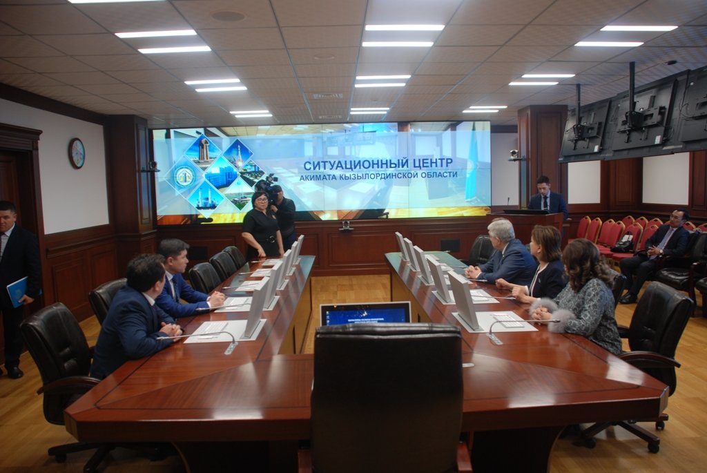 قىزىلوردا: ۆلاديمير بوجكو شى­نى زاۋى­تىنىڭ جۇمىسىمەن تانىستى