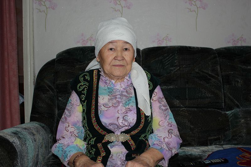 قاجىمۇقاننىڭ باتاسى
