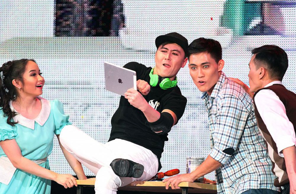 «ناز» بي تەاترى «U-Sana» بي سپەكتاكلىن ۇسىندى