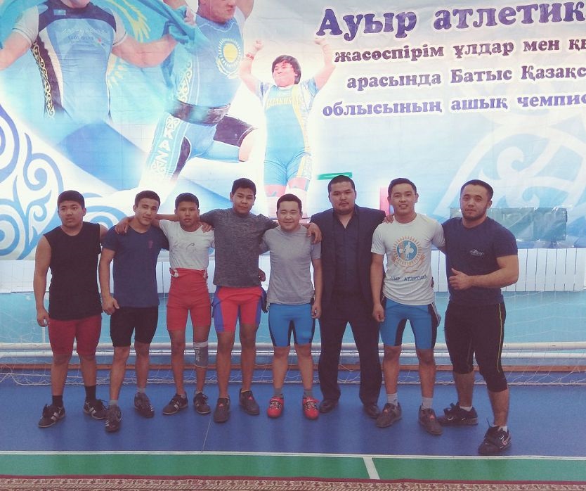 جىمپيتىدا اۋىر اتلەتيكادان چەمپيونات ءوتتى