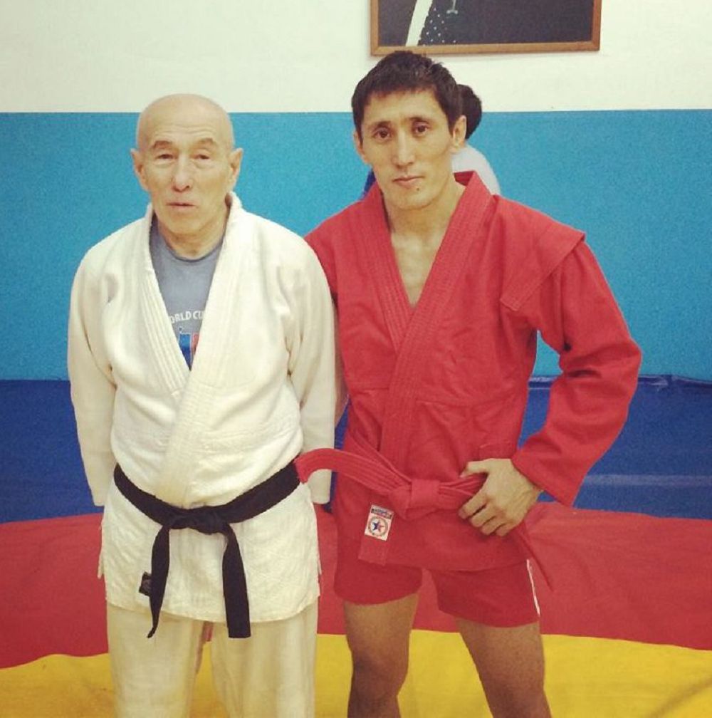 قازاقستاننىڭ سامبو كۇرەسىنىڭ باس باپكەرى - كەرەي قويشىبەك