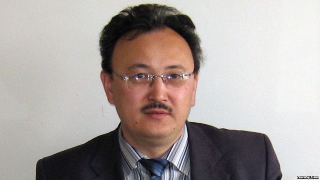 پروفەسسور سايات ىبىراي مەرزىمىنەن بۇرىن بوستاندىققا شىقتى