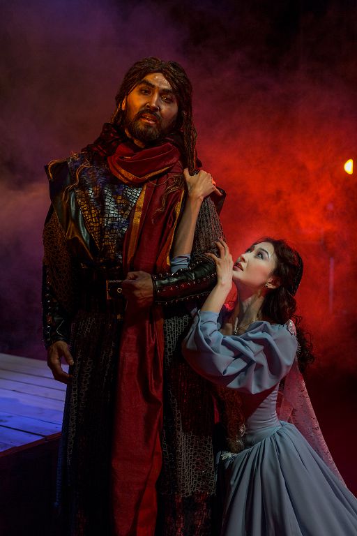 ونەر وقيعاسى – «وتەللو»