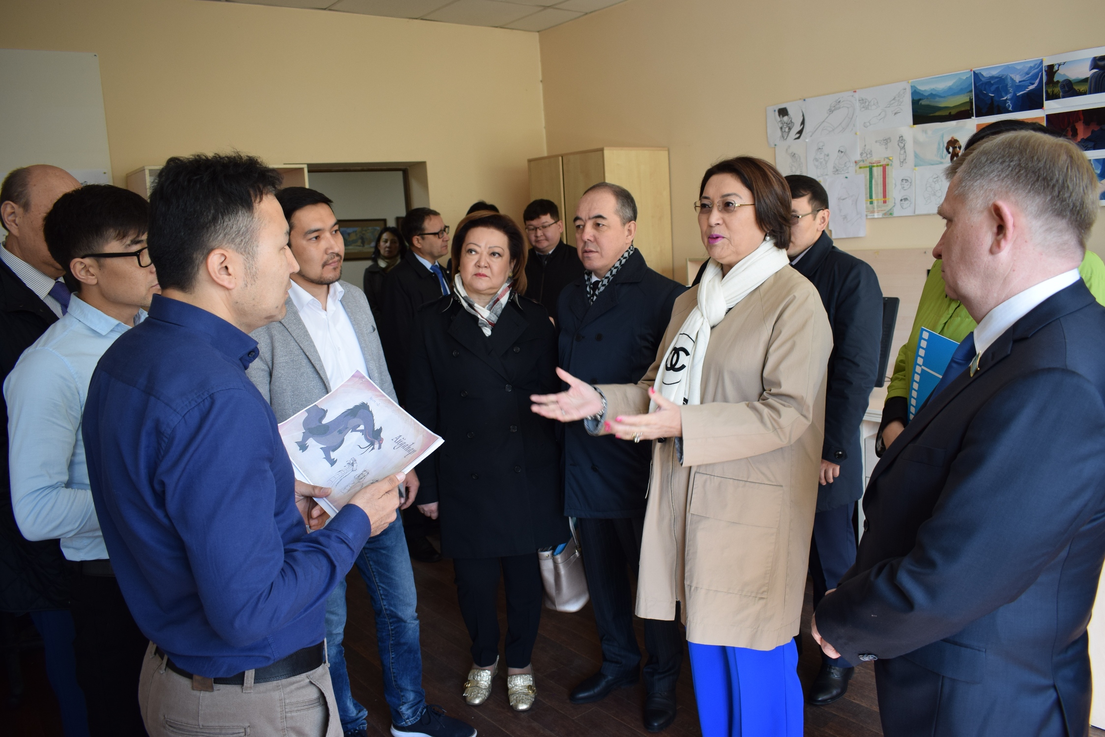 سەناتورلار «قازاقفيلم» كينوستۋدياسىندا كوشپەلى وتىرىس وتكىزدى