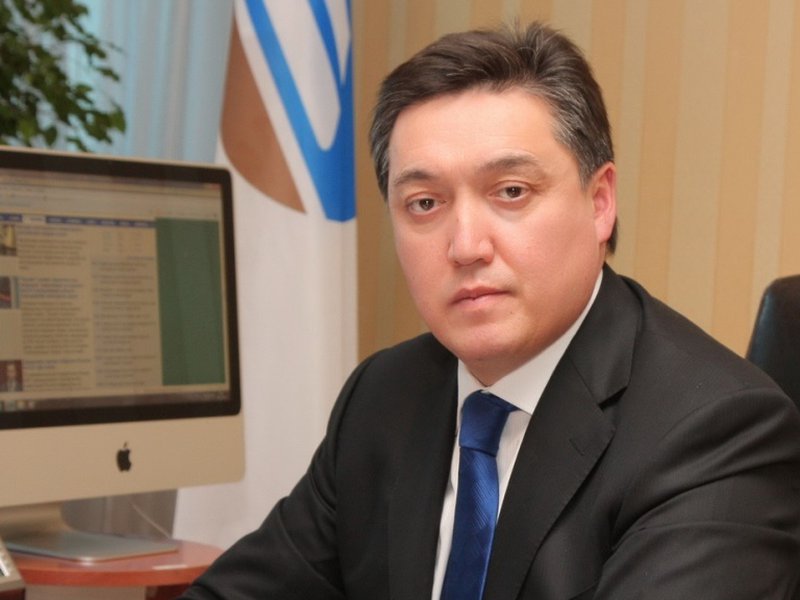 اسقار مامين قىتاي بيزنەسمەندەرىمەن كەزدەسۋ وتكىزدى