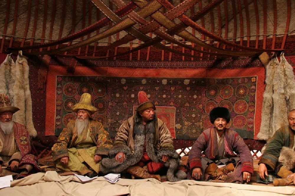 قايعىنىڭ ەمى: ەستىرتۋ نەمەسە «التىن كىمدىكى بولادى؟»