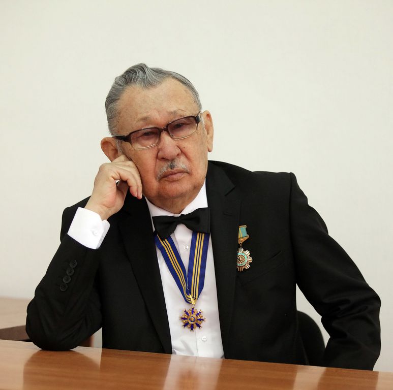 اردىڭ جۇگىن ارقالاعان (ارعىنباي بەكبوسىن تۋرالى سىر)
