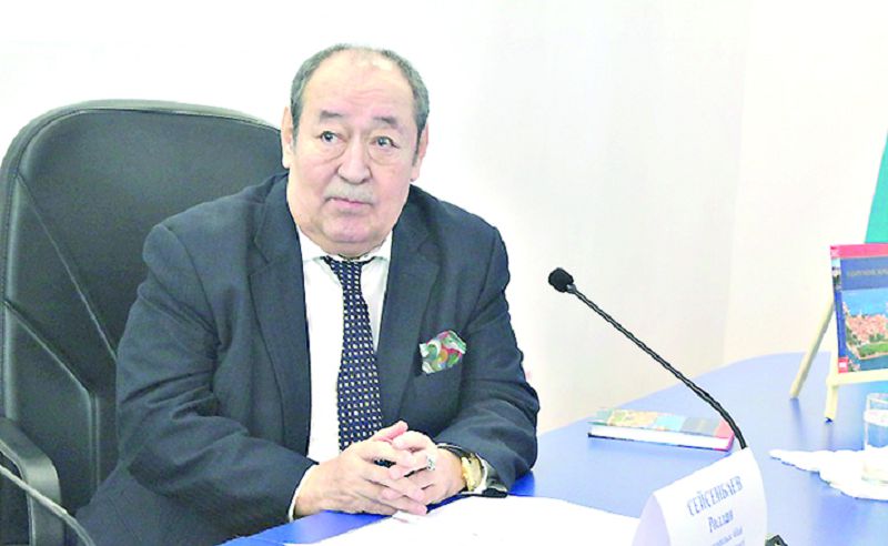 روللان سەيسەنباەۆ انتۋان دە سەنت-ەكزيۋپەري اتىن­داعى حالىقارالىق سىي­لىق­تىڭ لاۋرەاتى اتاندى