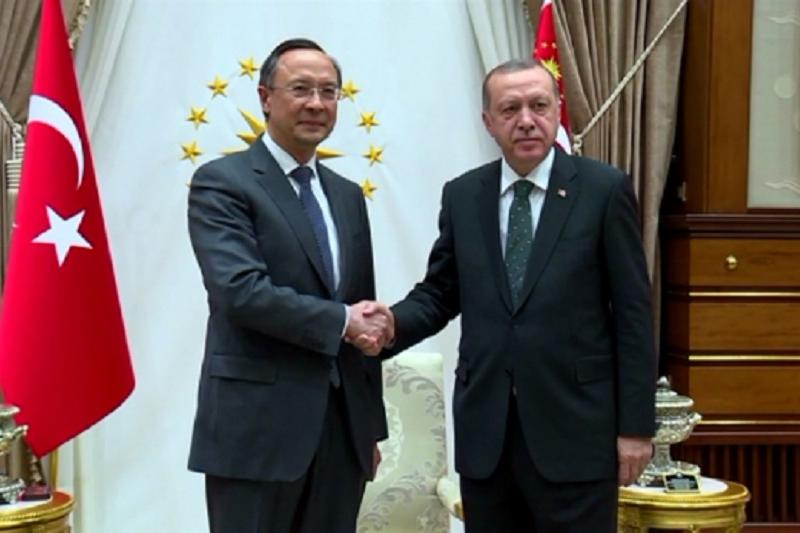 قايرات ءابدىراحمانوۆ تۇركيا پرەزيدەنتى رەدجەپ تايىپ ەردوعانمەن كەزدەستى