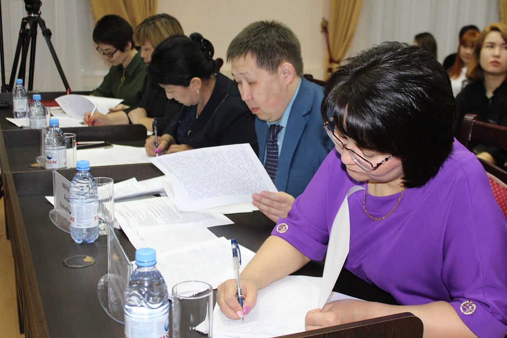 قوستانايدا «ءتىل – پاراسات» اتتى وبلىستىق بايقاۋ وتتى