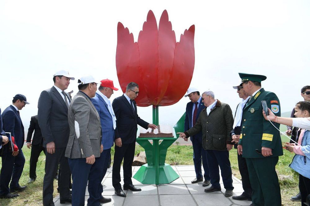 شۇبايقىزىلدا قىزعالداق فەستيۆالى ءوتتى