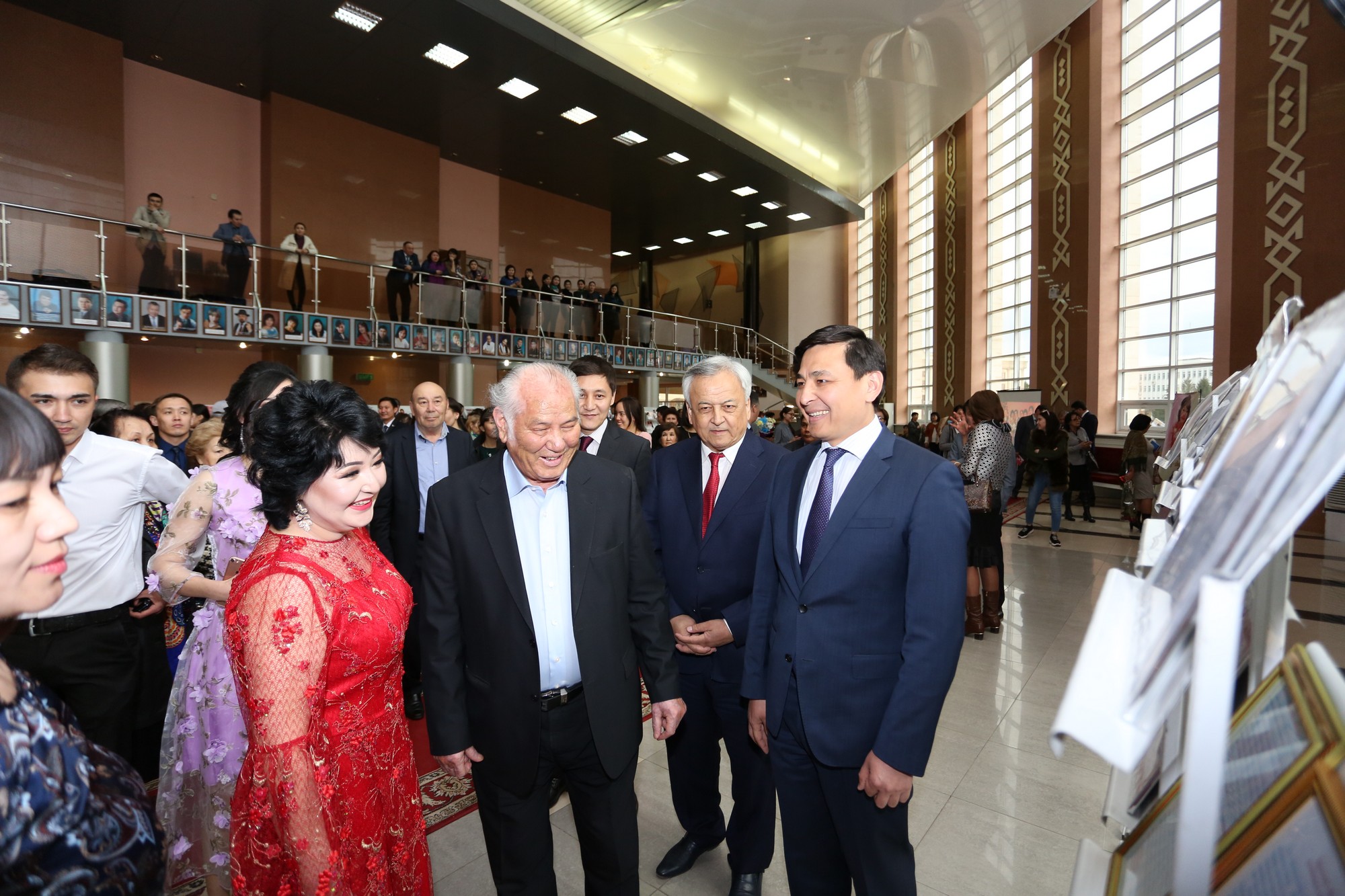 ورالدا جازۋشى ميرا شۇيىنشاليەۆانىڭ شىعارماشىلىق كەشى ءوتتى