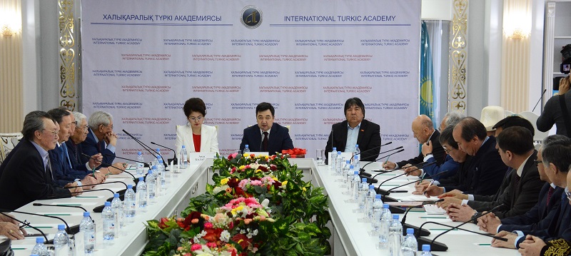 تۇركى الەمىنىڭ ءدۇلدىلى شىڭعىس ايتماتوۆتىڭ 90 جىلدىعى اتاپ ءوتىلدى