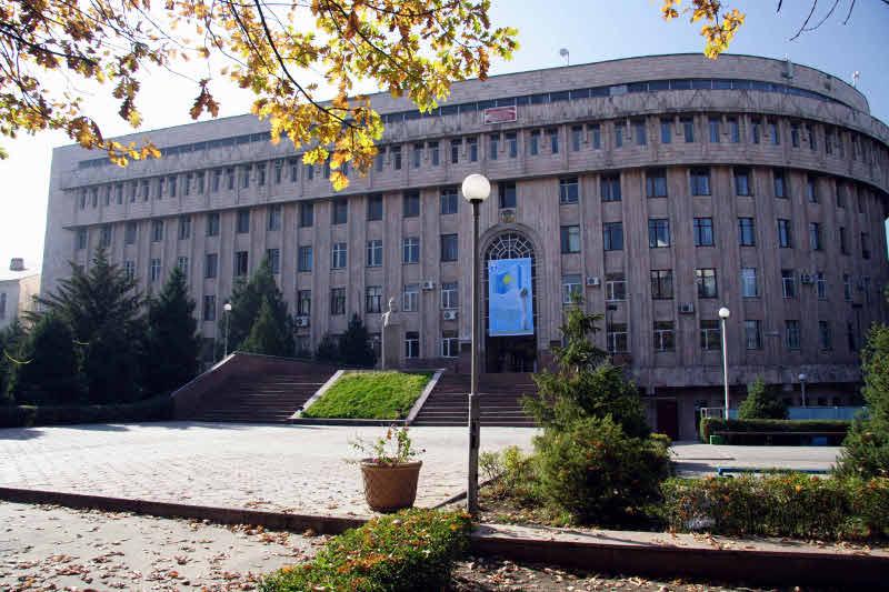 العاشقى جوو تاريحى تالقىلاندى
