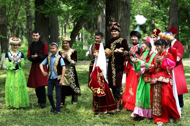 يسكرا – ىنتىماعى جاراسقان اۋىل
