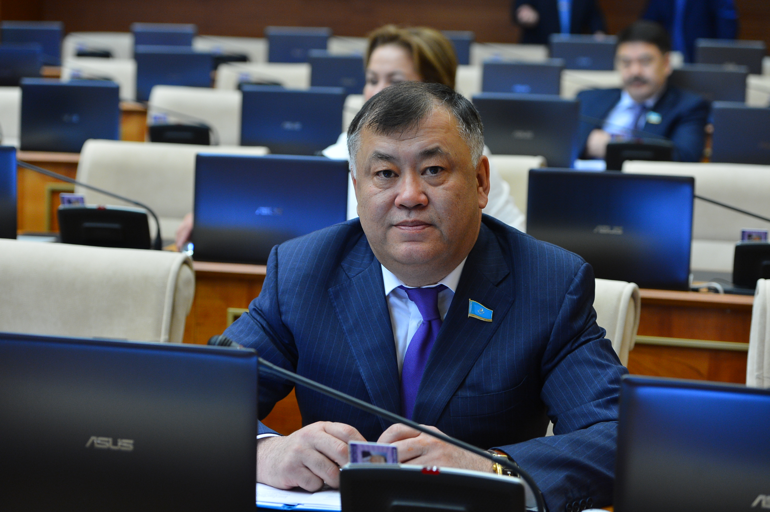 نۇرلان ورىنباسار ۇلى جاپونيا ۇكىمەتىنىڭ وردەنىمەن ماراپاتتالماق