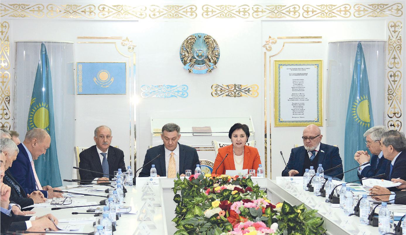 قحا كەڭە­سىنىڭ كەڭەي­تىلگەن وتىرىسى ءوتتى