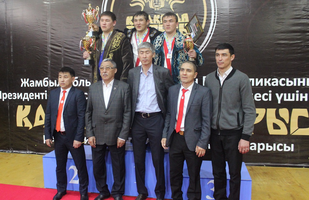 جامبىلدا بالۋاندار باق سىنادى