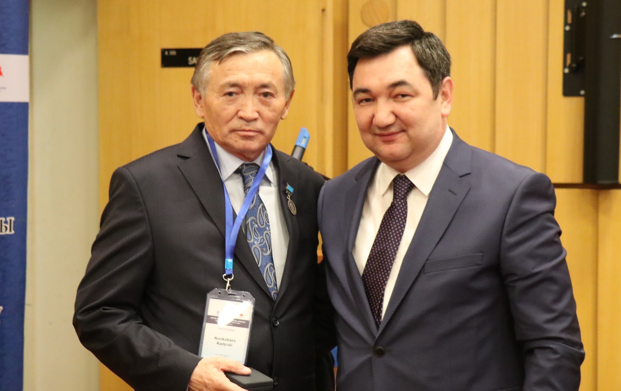 ۆيلگەلم تومسون مەدالى تابىستالدى