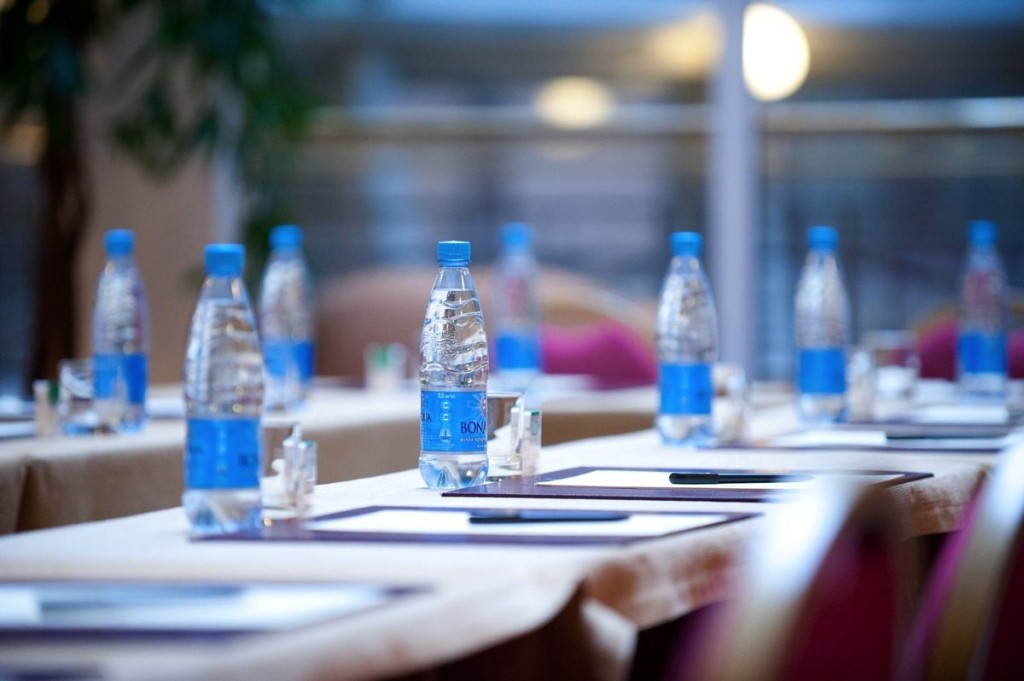 نيۋ-يوركتە جاھاندىق ازاماتتىق ماسەلەلەرگە ارنالعان حالىقارالىق كونفەرەنتسيا ءوتتى