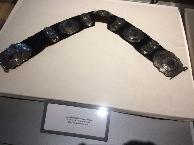 دينا نۇرپەيىسوۆانىڭ كۇمىس كىسەسى مۋزەيگە قابىلداندى