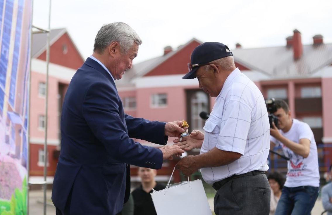 300-دەن استام اقتوبەلىك «نۇرلى جەر» باعدارلاماسىمەن پاتەر الدى