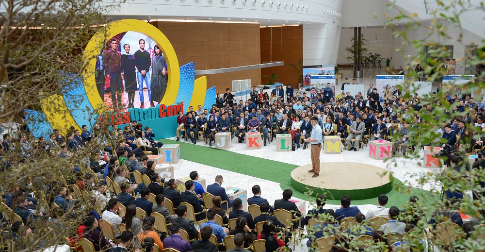 «100 جاڭا ەسىم». بولاشاعى باياندى بىرەگەي جوبا