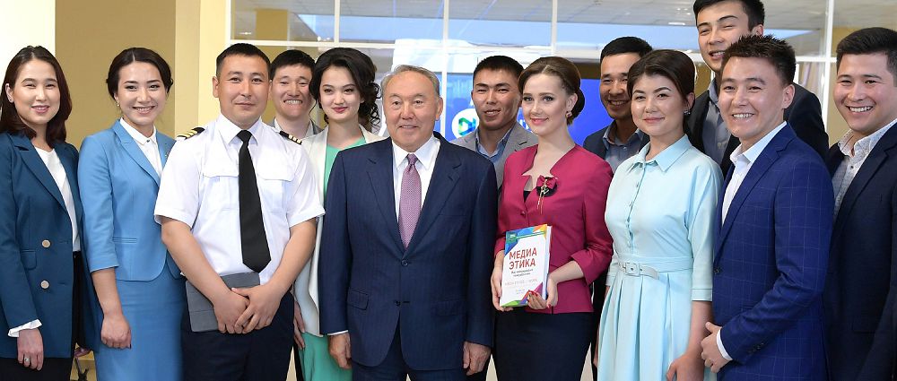 ەلباسى جۇمىس ساپارىمەن باتىس قازاقستان وبلىسىندا بولدى