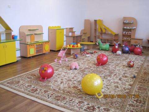 مەتسەنات شاعىن ورتالىق اشىپ بەردى
