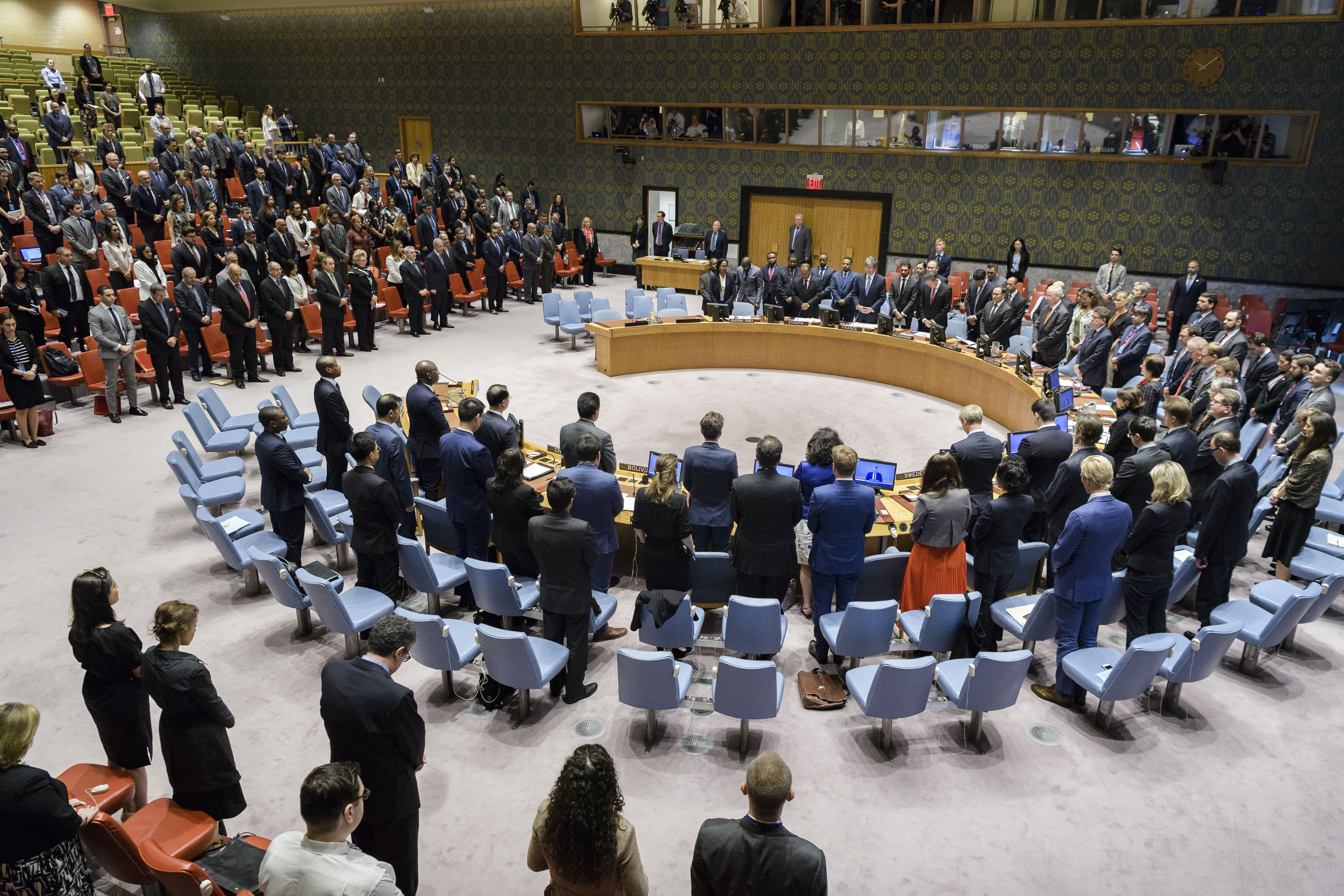 قازاقستان گازا سەكتورىنداعى زورلىق-زومبىلىقتى توقتاتۋعا شاقىرادى