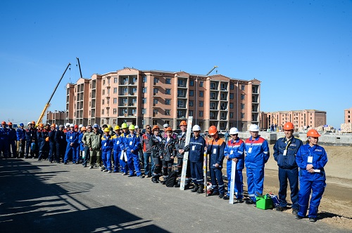 قىزىلوردادا بۇكىل رەسپۋبليكادان كەلگەن قۇرىلىسشىلار ۇزدىك شەبەر اتاعى ءۇشىن باق سىناستى