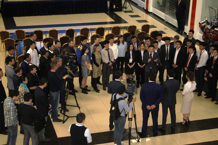 وتاندىق ونەرتاپقىشتار ءوز جوبالارىن ۇسىندى