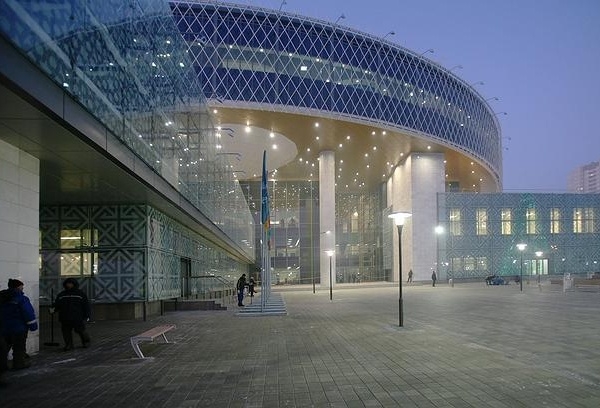 استاناداعى وقۋشىلار سارايىندا جاس باتىرلار ماراپاتتالدى
