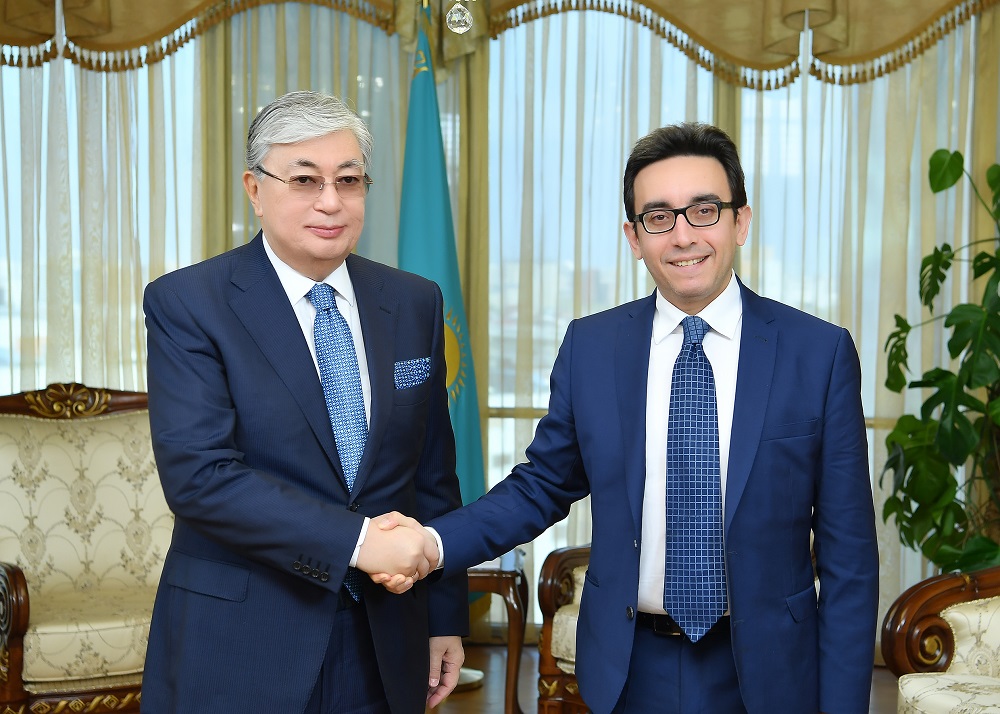 سەنات باسشىسى بەلگىلى ساياساتكەر برۋنۋ ماسايشتى قابىلدادى