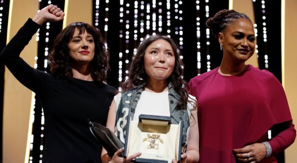 سامال ەسلياموۆا كانن كينوفەستيۆالىندە ۇزدىك اكتريسا اتاندى