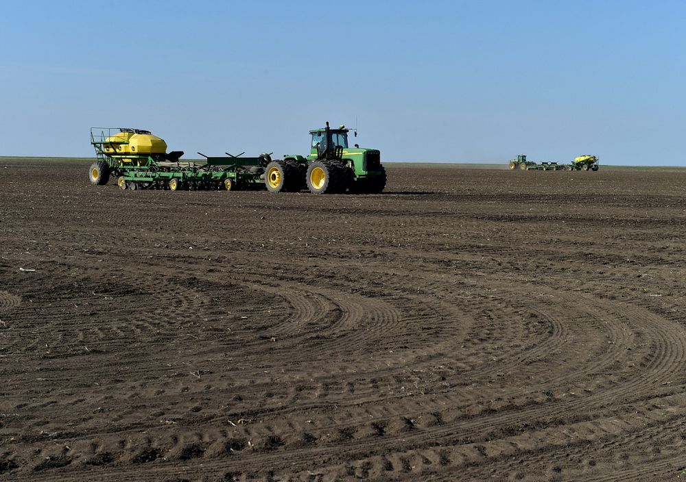 سولتۇستىكتەن ەسكەن جىلى لەپ
