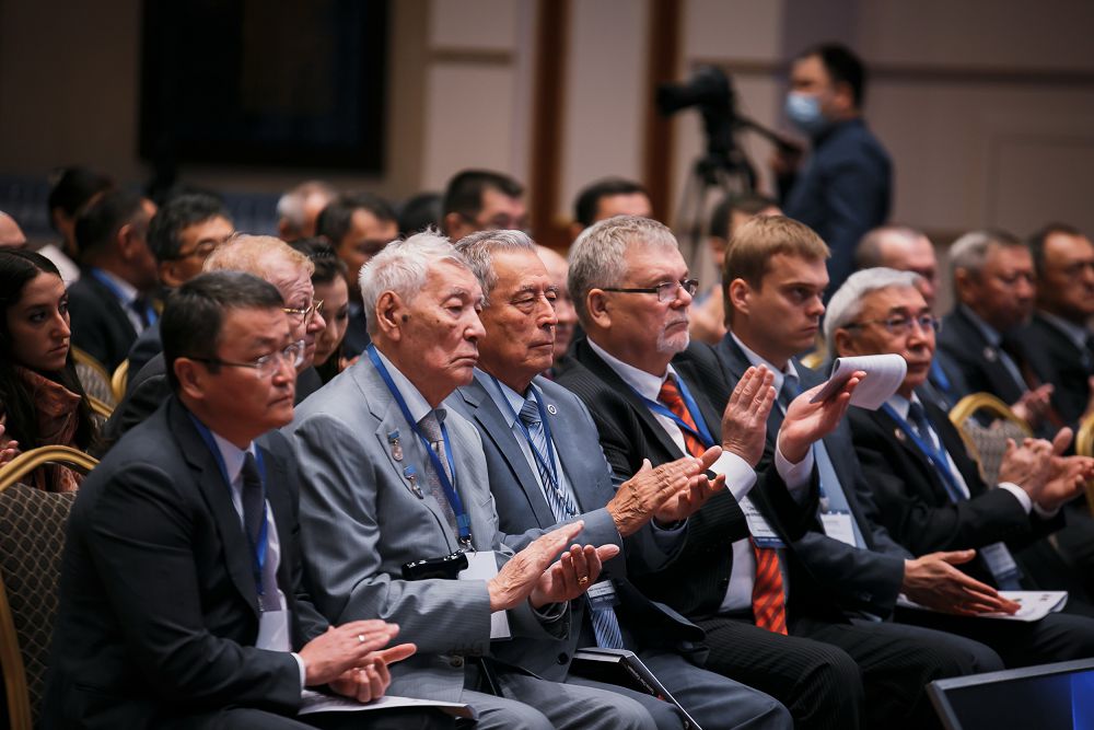 استانادا مۇناي جانە گازدى بارلاۋ جونىندەگى II حالىقارالىق فورۋم ءوتتى