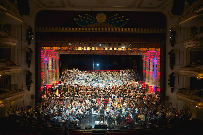 استانادا «ۇيعىر مۇقامىنىڭ سارىنى» اتتى ەسكە الۋ كەشى ءوتتى