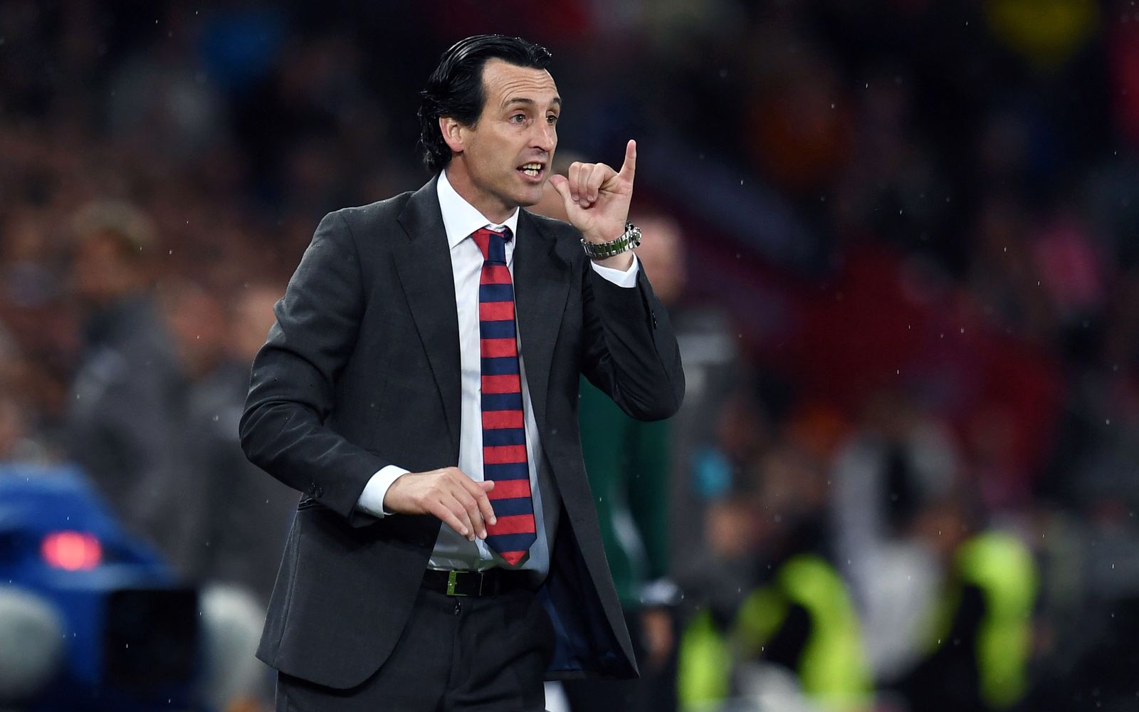 «ارسەنالعا» جاڭا باپكەر كەلدى