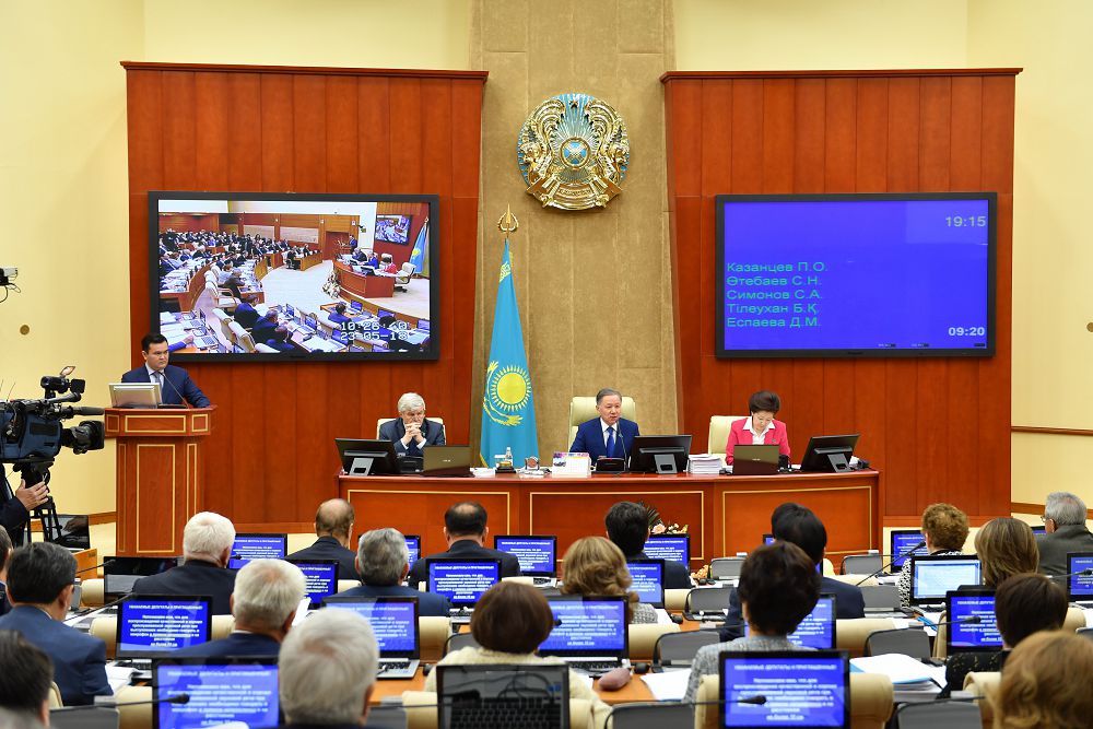 ماجىلىستە الەۋمەتتىك سالاعا قاتىستى قۇجات ماقۇلداندى